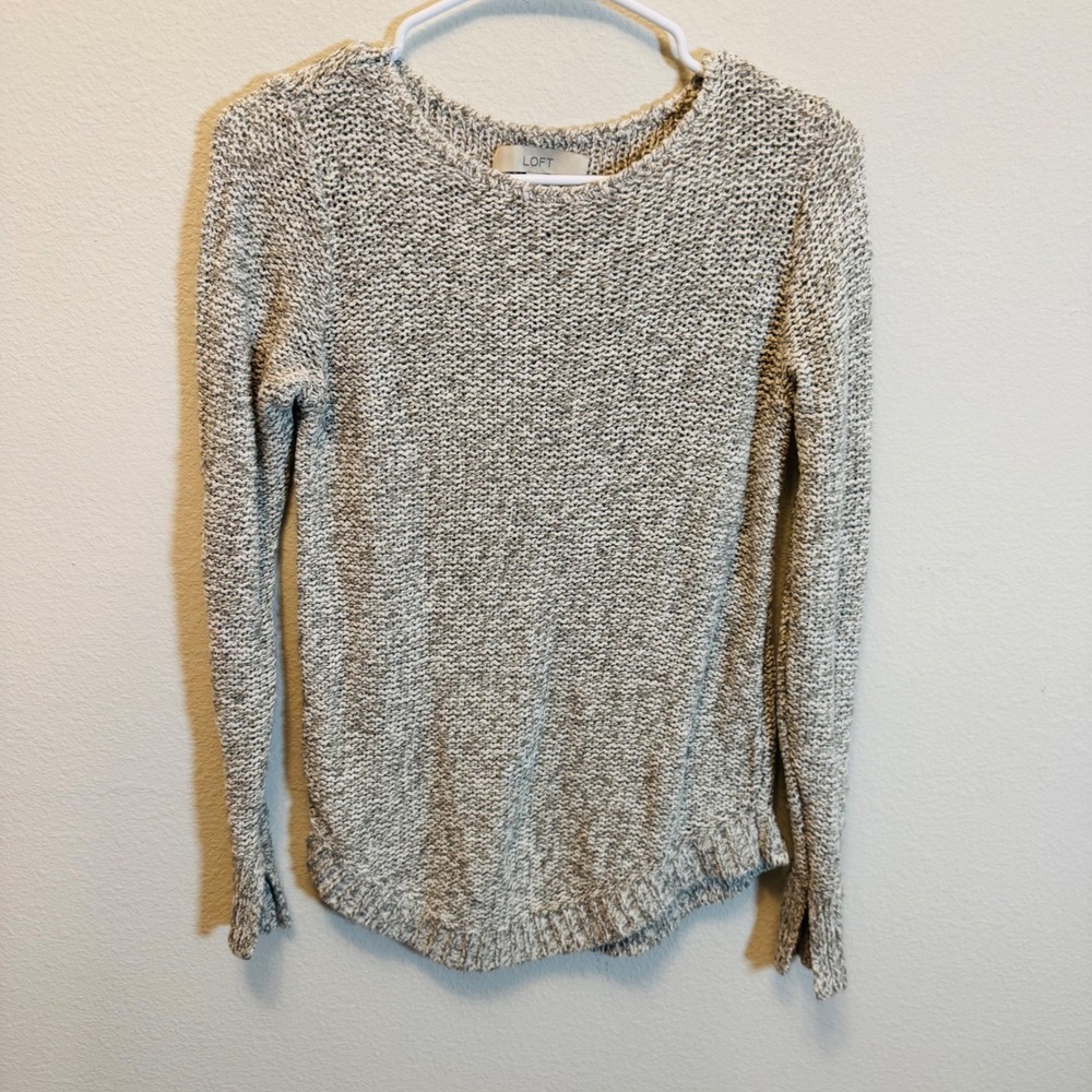 LOFT Womens XS Gray White Knit‎ Sweater Long Sleeve Pullover Round Neck